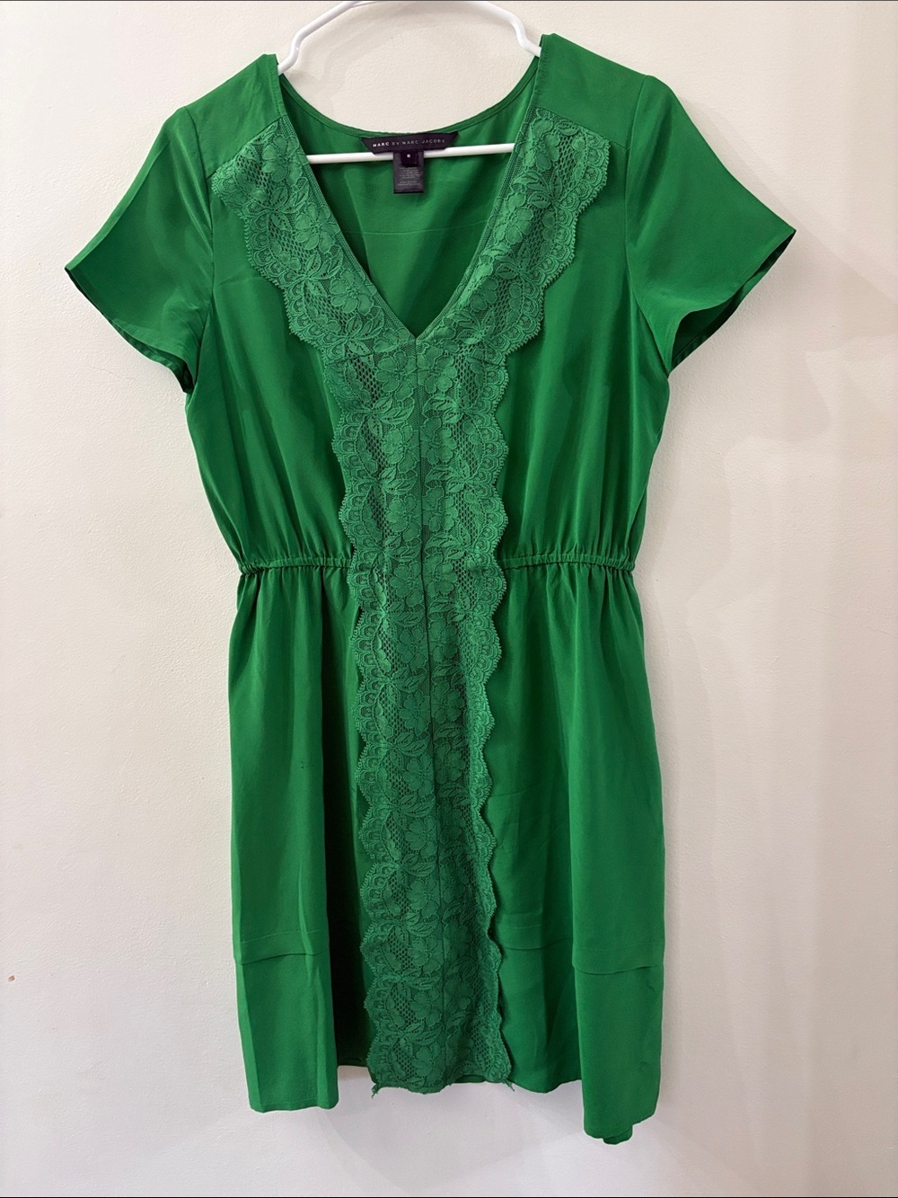 Marc by Marc Jacobs Green Lace-Trim V-Neck Mini Dress - size 6 / silk